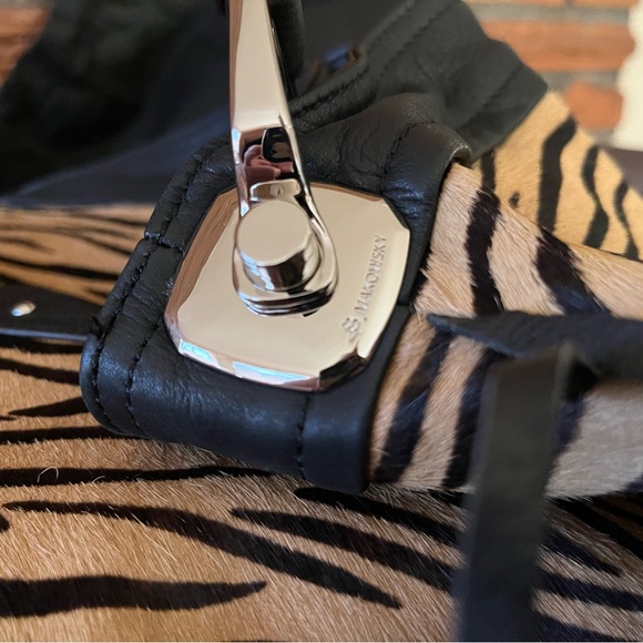 B. Makowsky Zebra print leather hobo NWOT - Picture 7 of 7